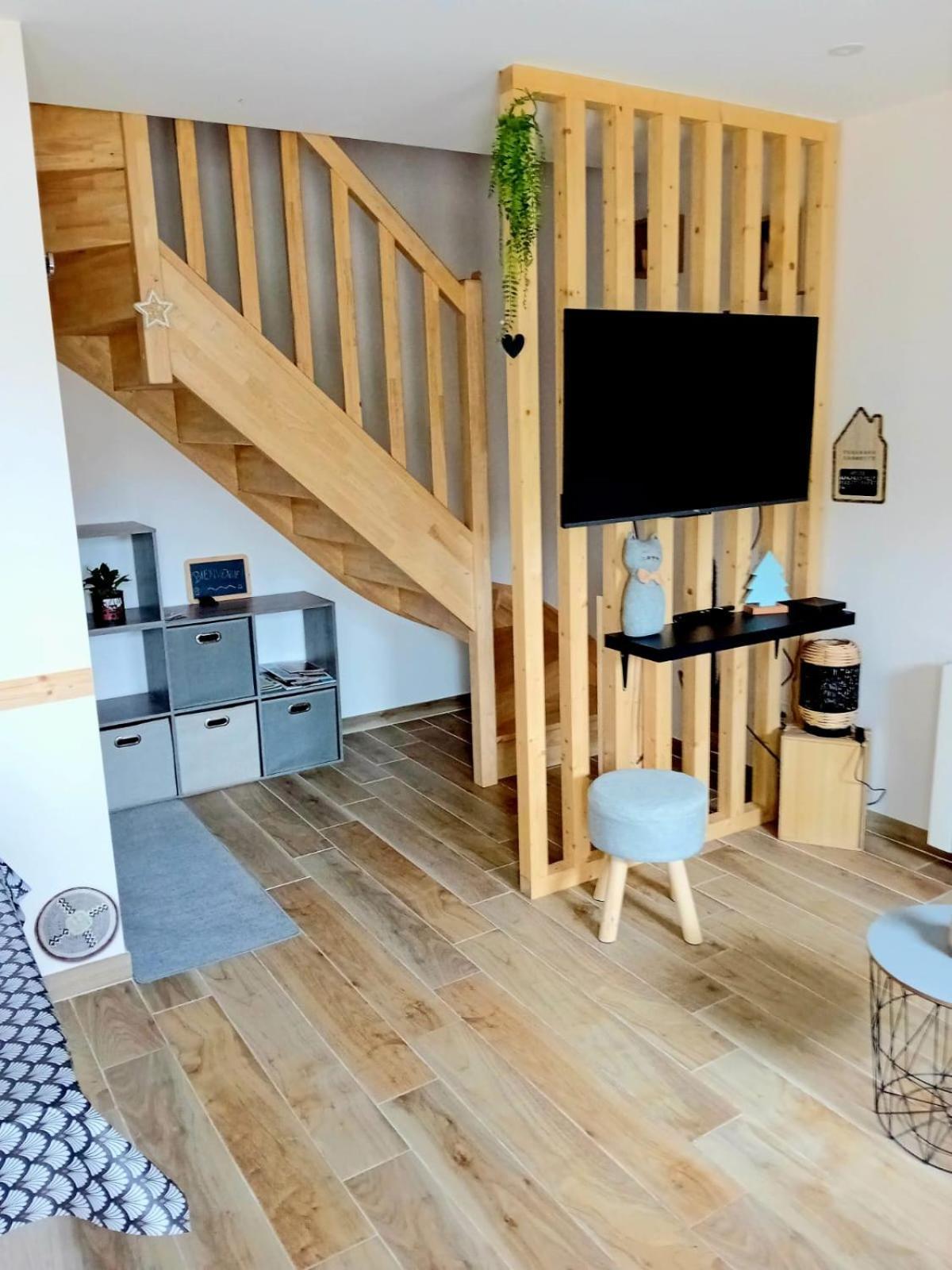 Les Douglas Matour Extérieur photo